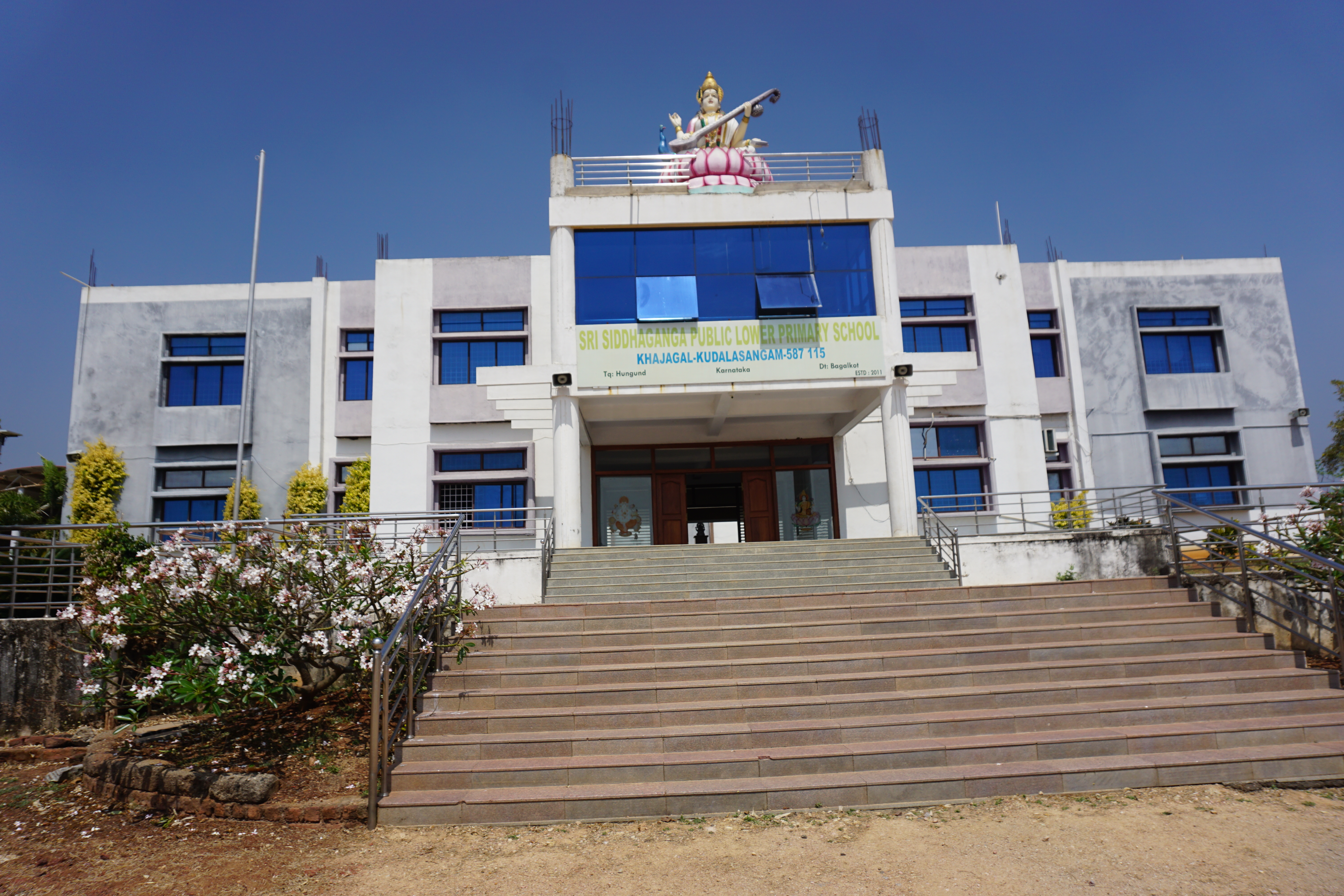 Commercial & Institutional Project gallery image 3